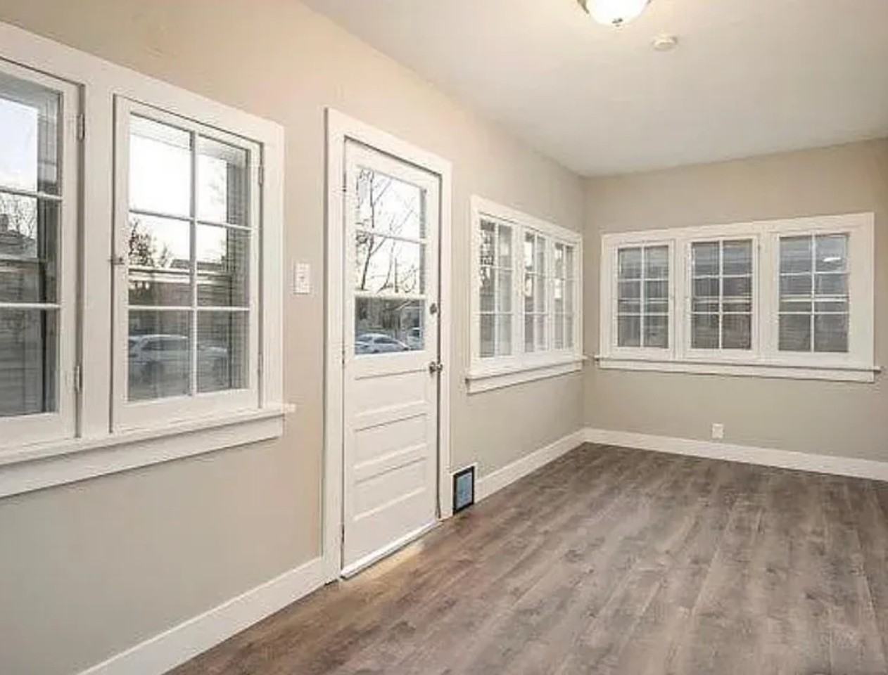 1323 8th St #NA - Photo 2 of 32