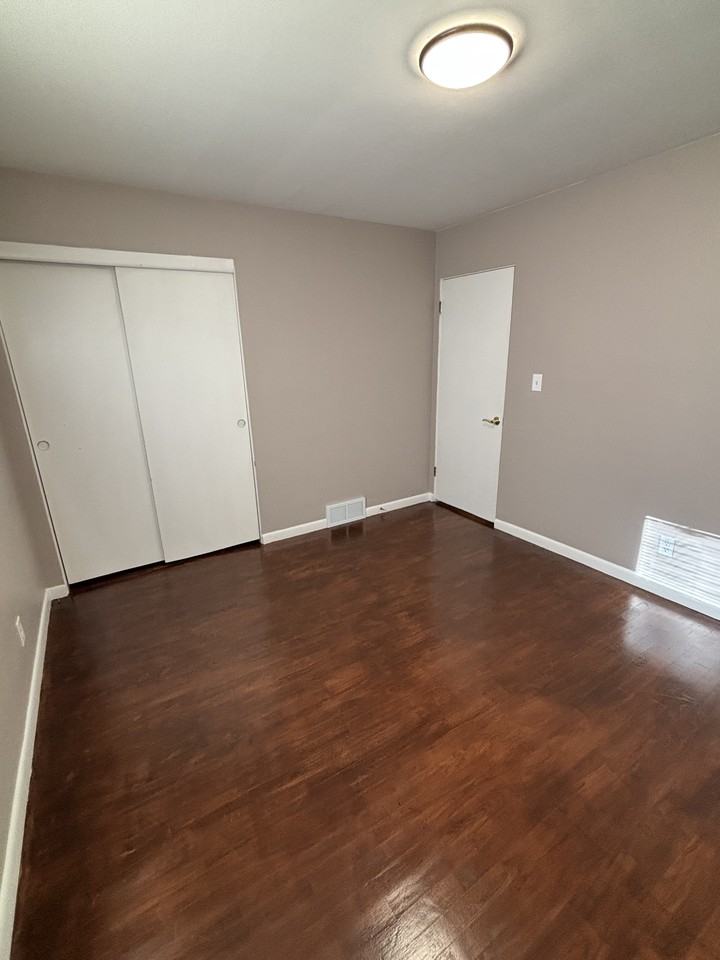 3882 N Hartford Dr #NA - Photo 3 of 16