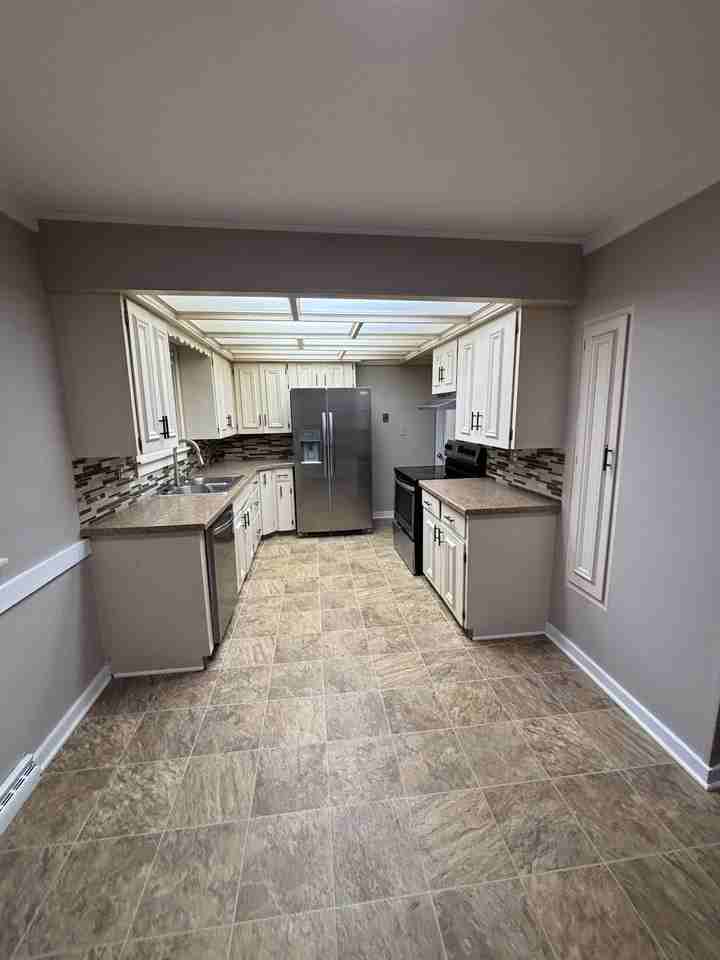 3882 N Hartford Dr #NA - Photo 5 of 16
