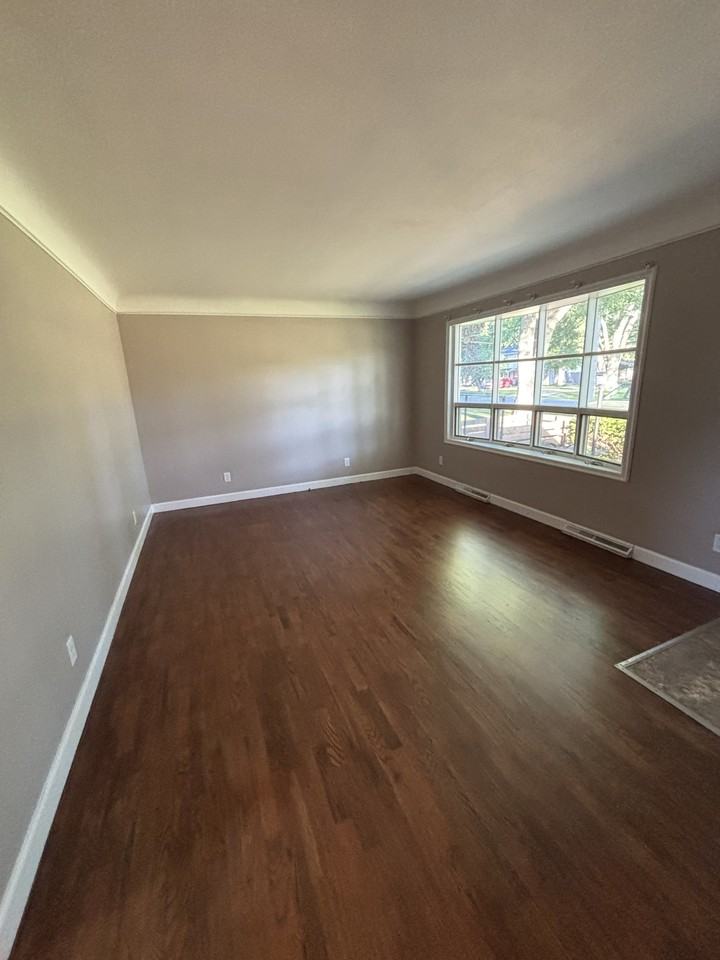 3882 N Hartford Dr #NA - Photo 6 of 16