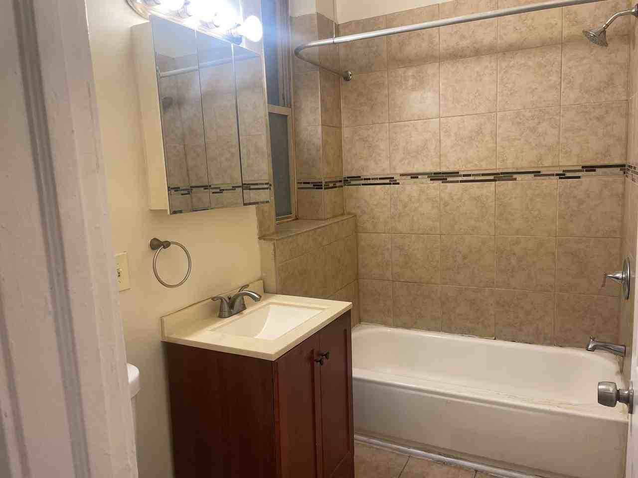 7955 South Emerald Holding LLC - Photo 7 of 43