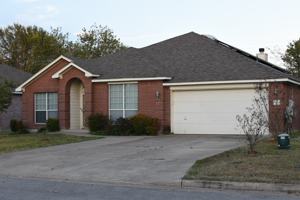 featured image of 3004 Zachary Ln #NA