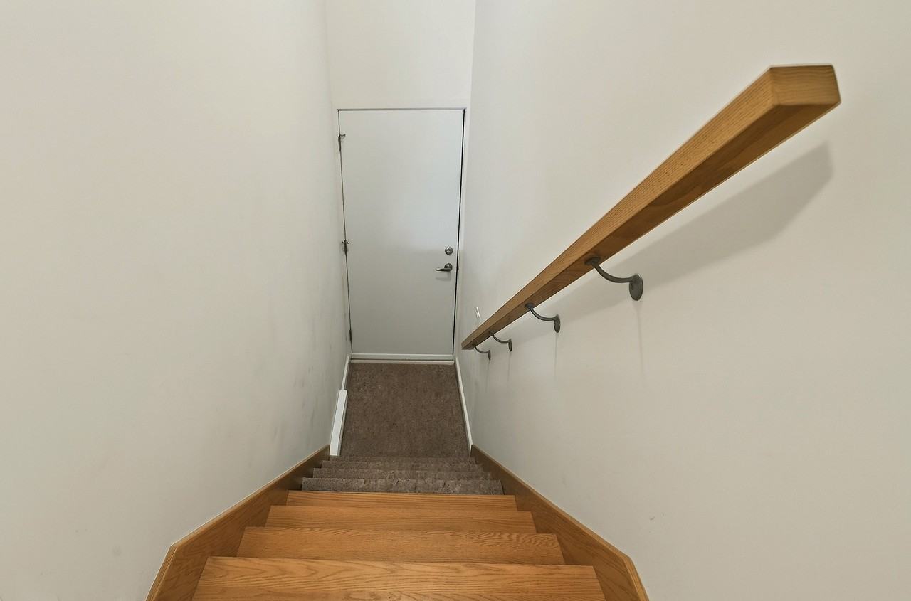 3710 Rue Sainte-Catherine Est - Photo 2 of 25