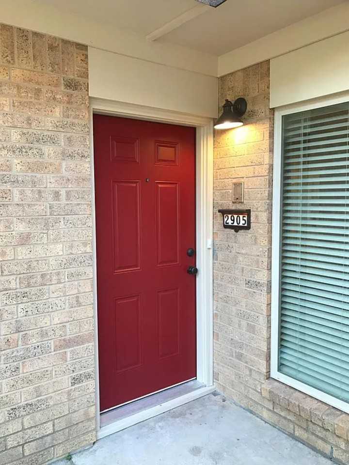 2905 Greenhills Dr #2905 - Photo 2 of 16