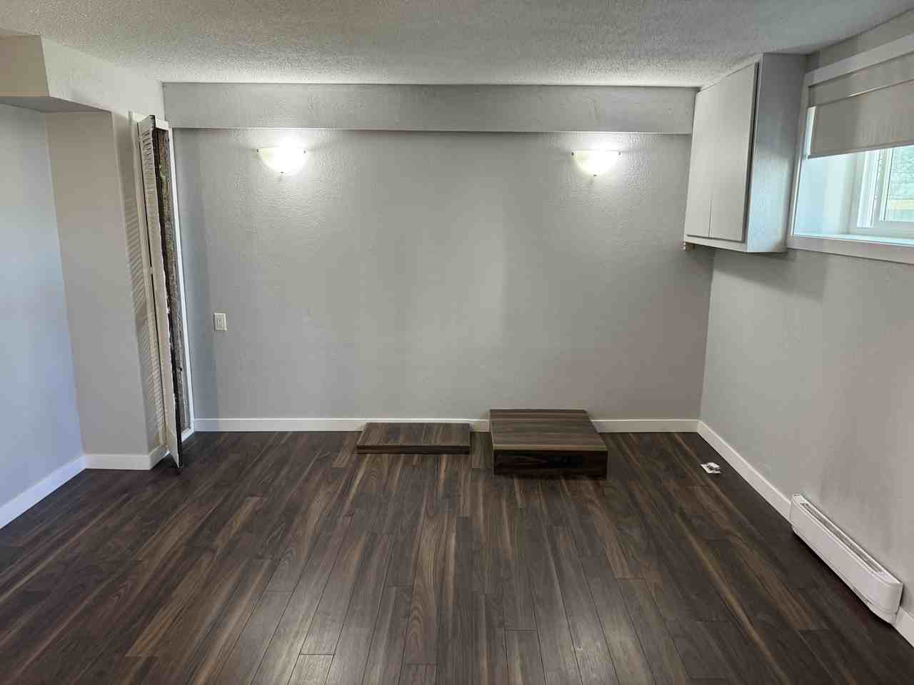 Quadra St & Cook St - Photo 7 of 14