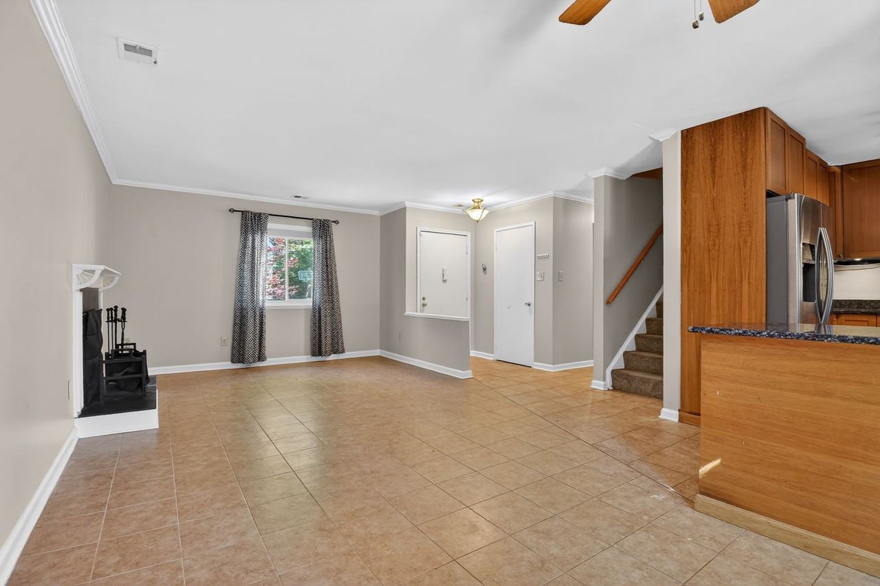11306 Geddys Ct #1 - Photo 5 of 49