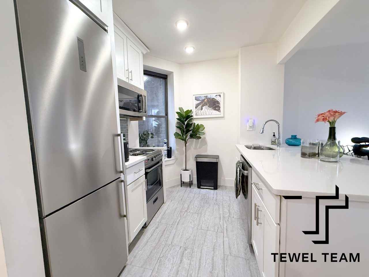 506 Manhattan Avenue #1A - Photo 5 of 8