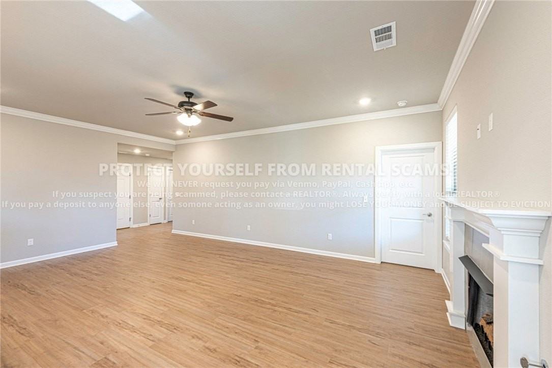 441 Peach Ave - Photo 4 of 17