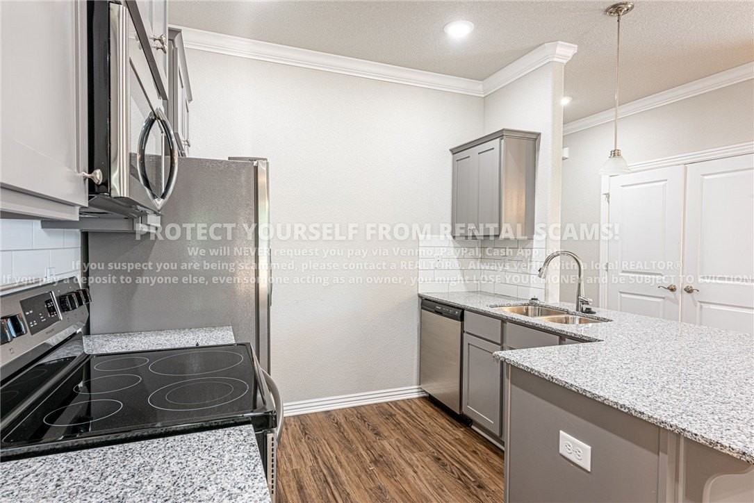 2910 S 7th St - Photo 6 of 17