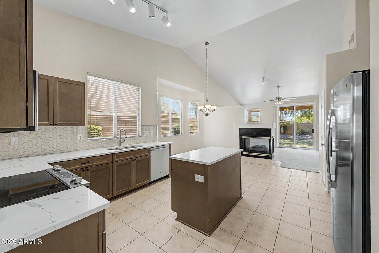 4545 E Rowel Rd - Photo 2 of 36