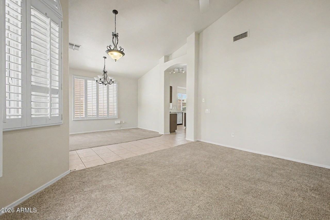 4545 E Rowel Rd - Photo 7 of 36