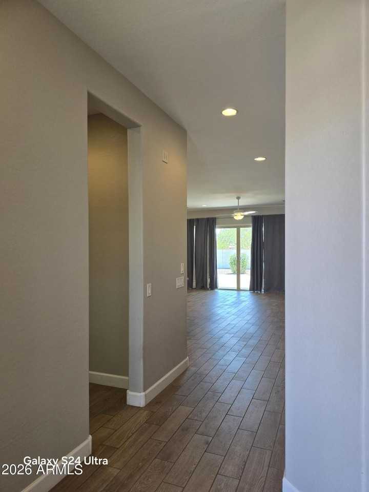 5605 N 189th Dr - Photo 4 of 23