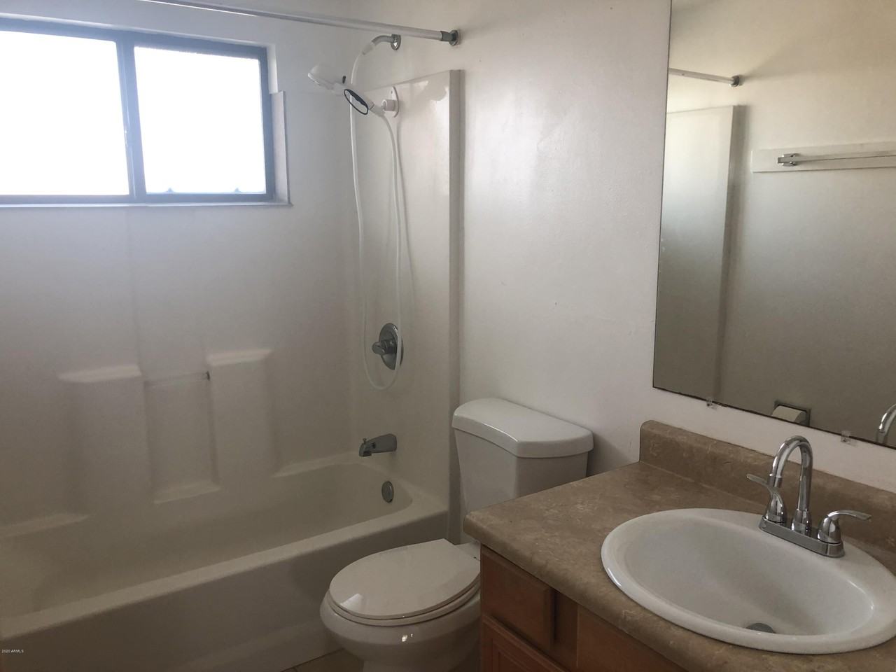2025 S Granada Dr #11 - Photo 5 of 15