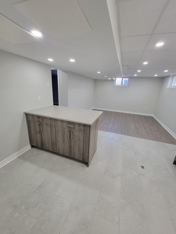 227 Ancaster Avenue - Photo 9
