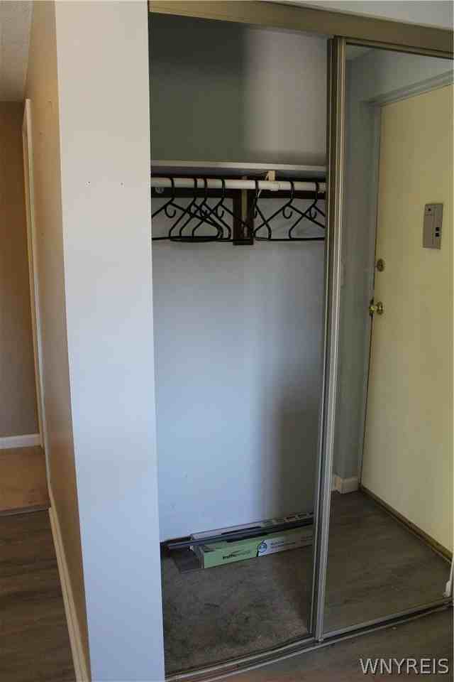 3948 Ridge Lea Rd #D - Photo 5 of 24