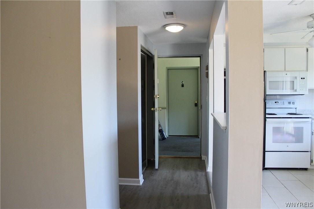 3948 Ridge Lea Rd #D - Photo 6 of 24