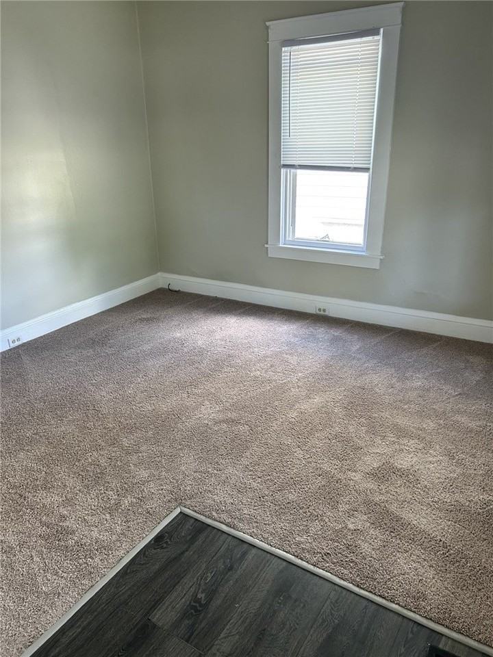 169 Horseheads Blvd - Photo 5 of 11