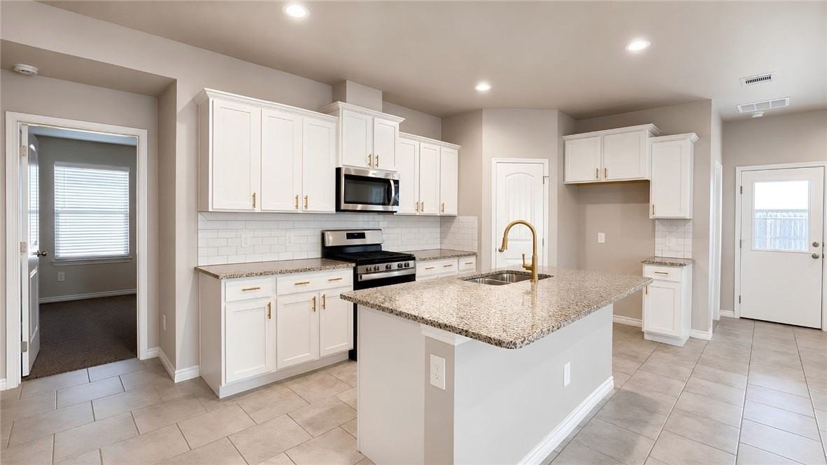 1258 Breebry Dr - Photo 5 of 19