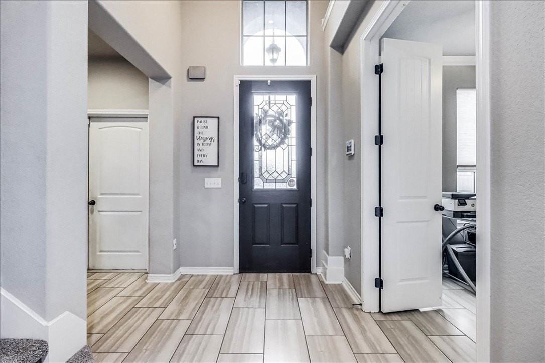 7809 Pavo Real St - Photo 3 of 39