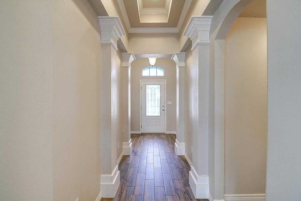 7918 Fort Griffen Dr - Photo 3 of 39