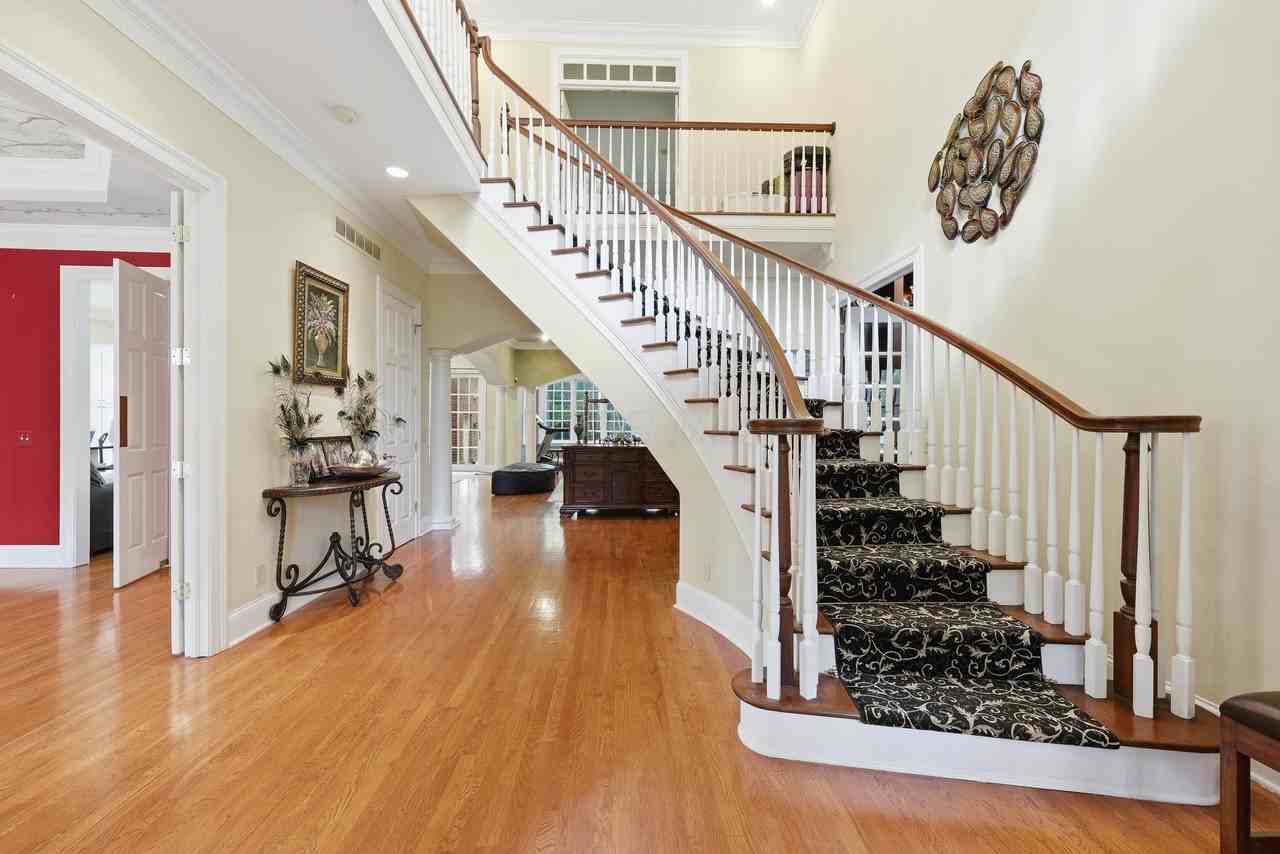 7410 Ratchford Ct - Photo 5 of 50