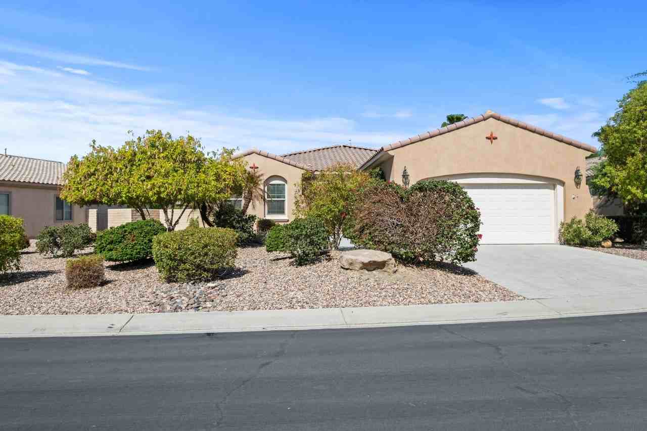 40087 Corte Azul - Photo 2 of 41