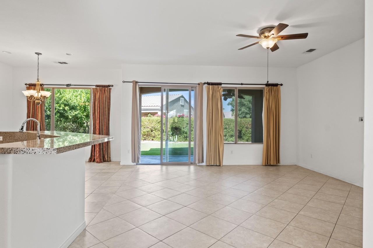 40087 Corte Azul - Photo 4 of 41