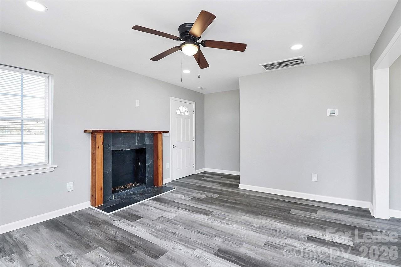 108 Lee Dr - Photo 5 of 35