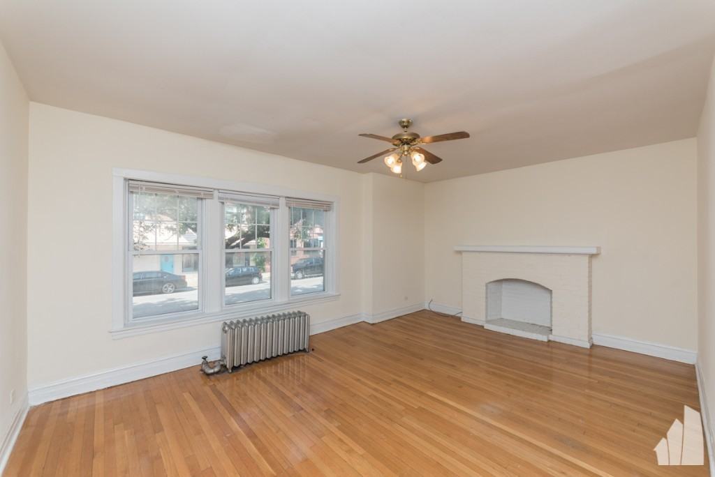 1825 W Foster Ave #1827-1 - Photo 3 of 7