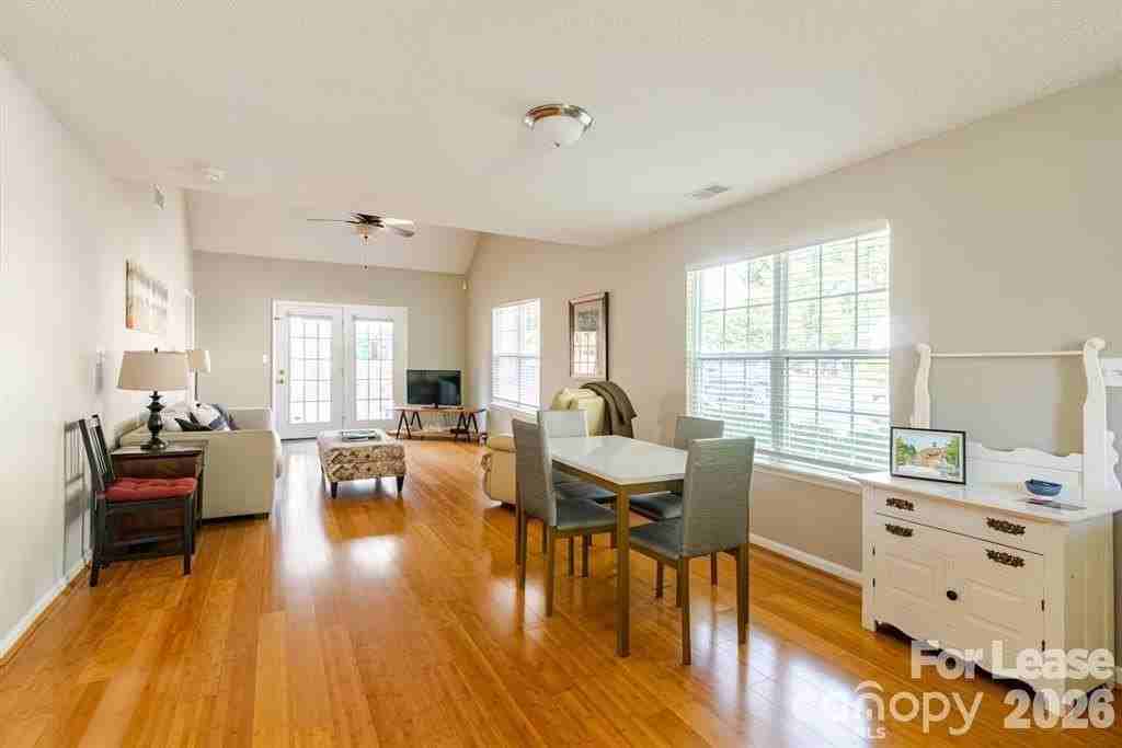8263 Southgate Commons Dr - Photo 3 of 28