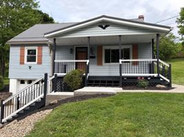 featured image of 226 Suie St