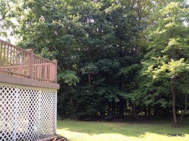 116 Berkey Dr - Photo 4 of 32