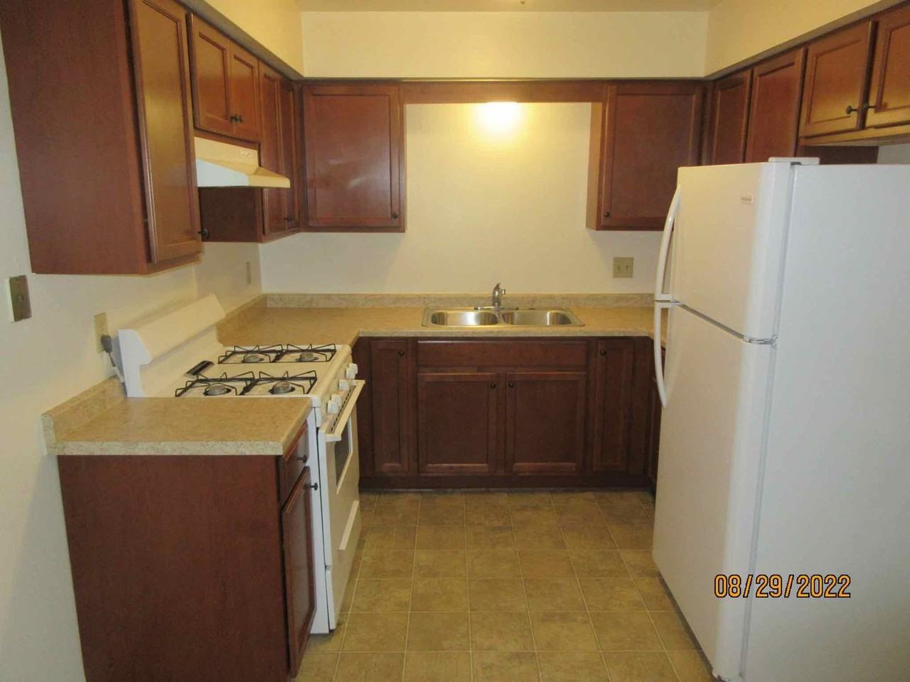 8750 W Mill Rd - Photo 2 of 22