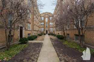 2100 W Ainslie St - Photo 1 of 1