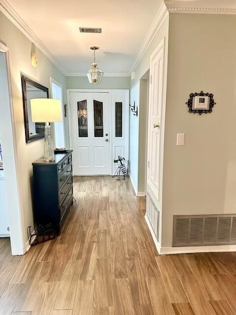 937 Holbrook Cir - Photo 3 of 39
