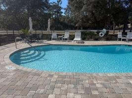 featured image of 2885 Leahs Ln