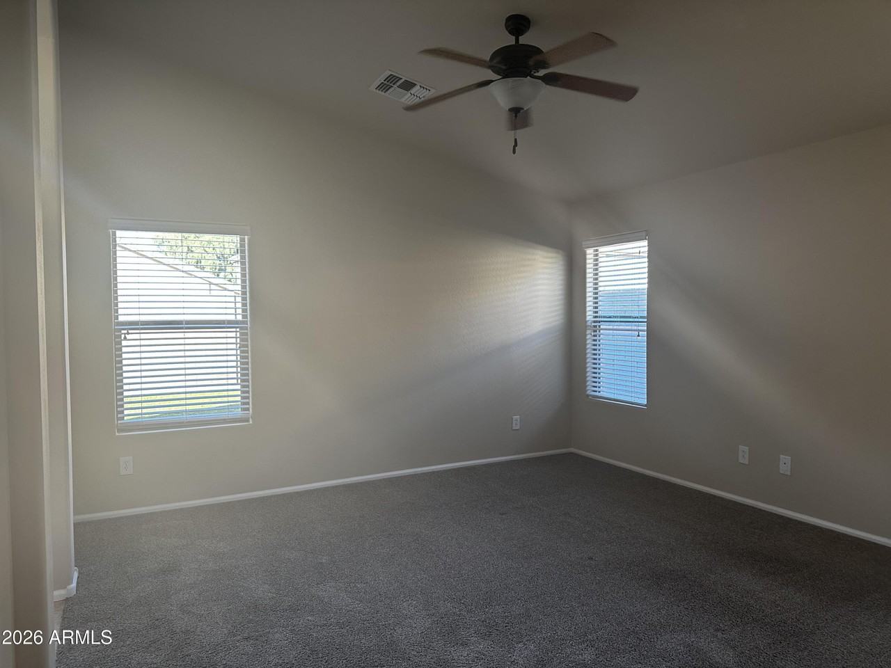 1618 E Angeline Ave - Photo 7 of 17