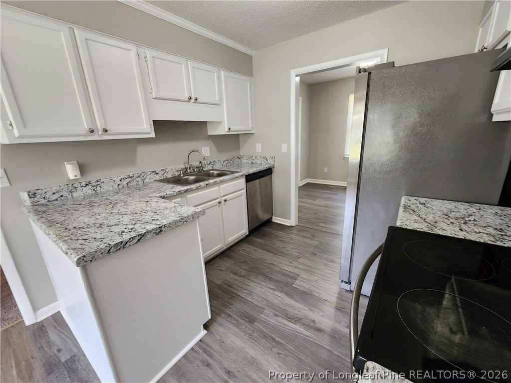 6701 Vaughn Rd - Photo 6 of 32