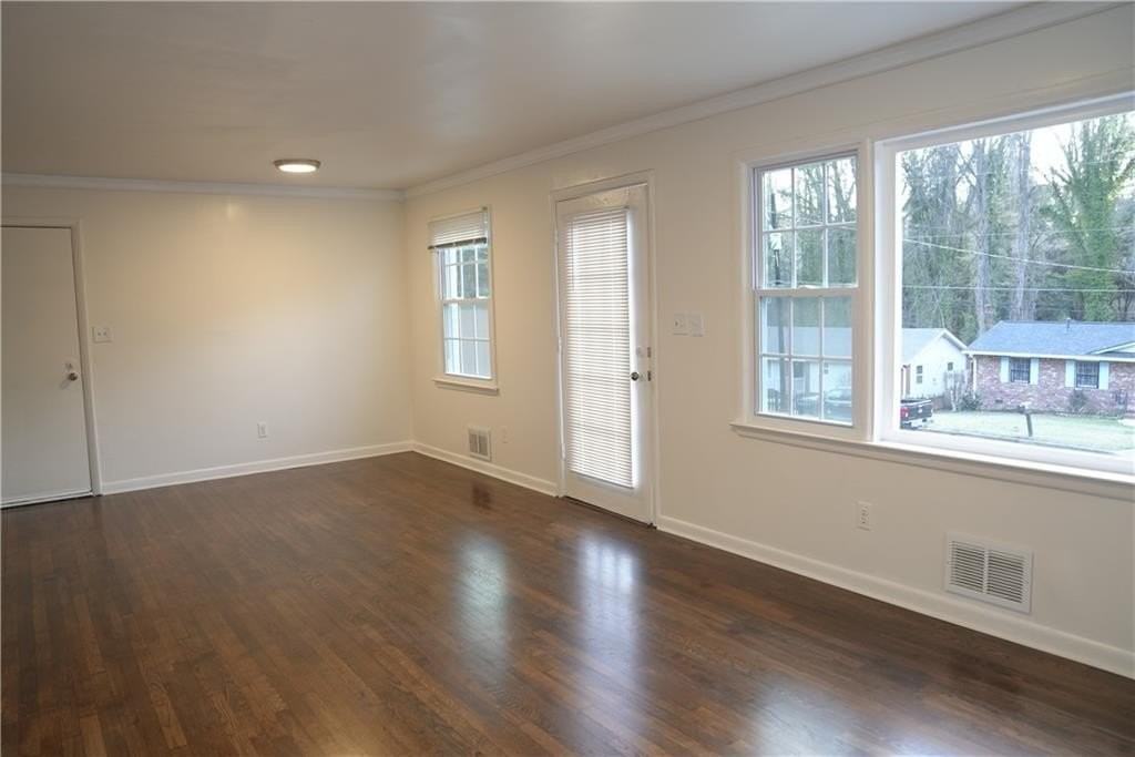 1336 Willow Trl Sw - Photo 3 of 16