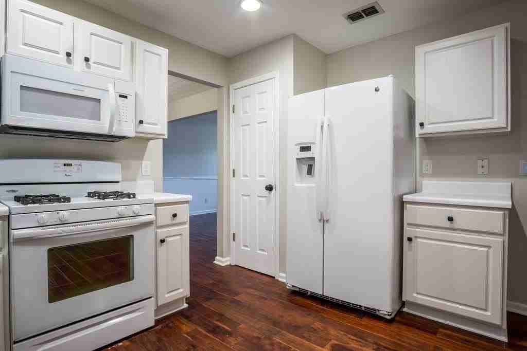 1078 River Plantation Dr - Photo 5 of 35