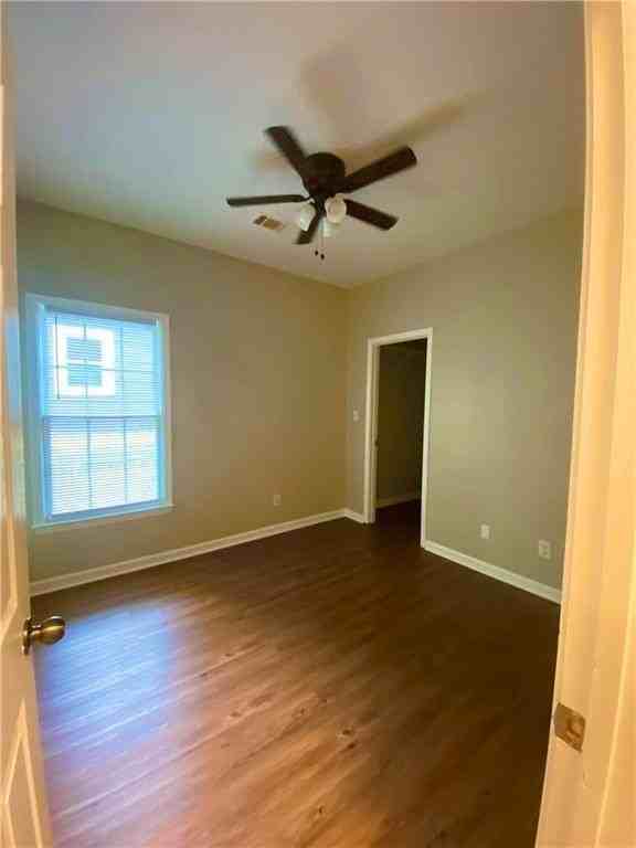 404 Bass St Sw - Photo 6 of 14