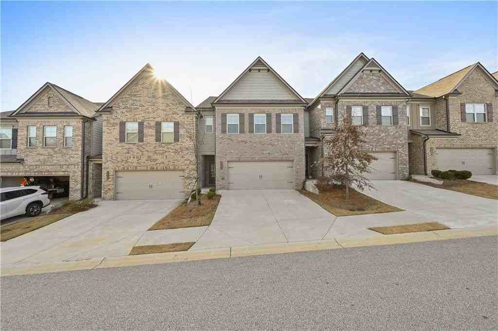 3229 Weyhill Way - Photo 3 of 31