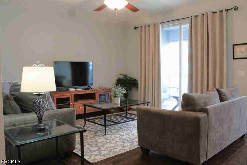16625 Lake Circle Dr #523 - Photo 5 of 31