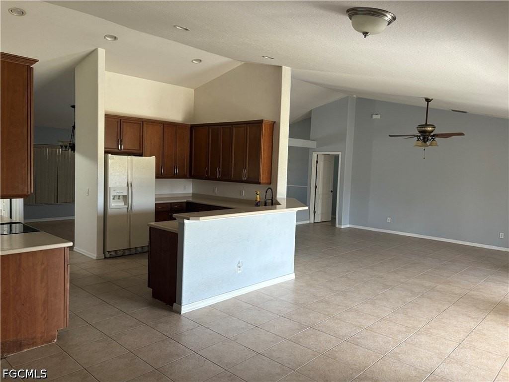421 Nw 36th Ave - Photo 7 of 19