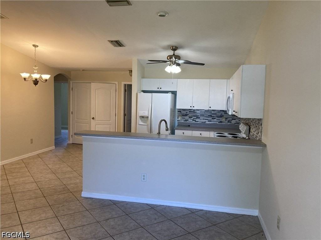 4413 Sw 7th Pl - Photo 4 of 10