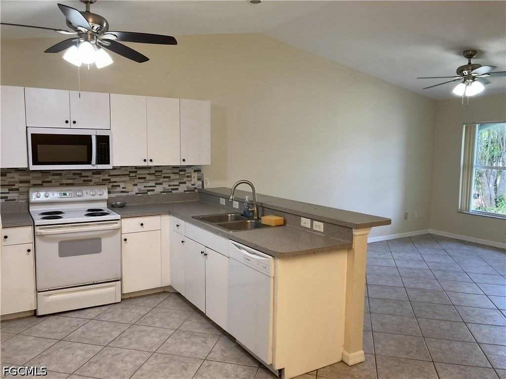 4413 Sw 7th Pl - Photo 5 of 10