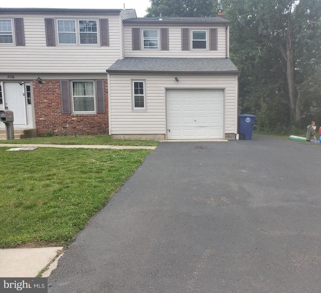 306 Cornell Rd - Photo 4 of 35