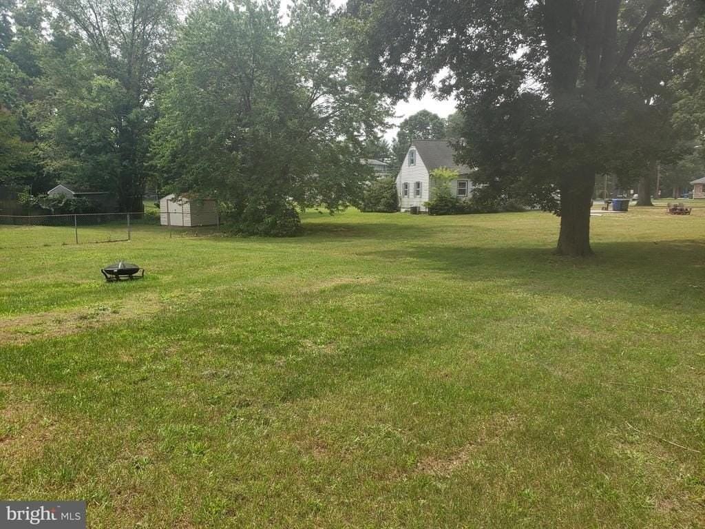 306 Cornell Rd - Photo 7 of 35