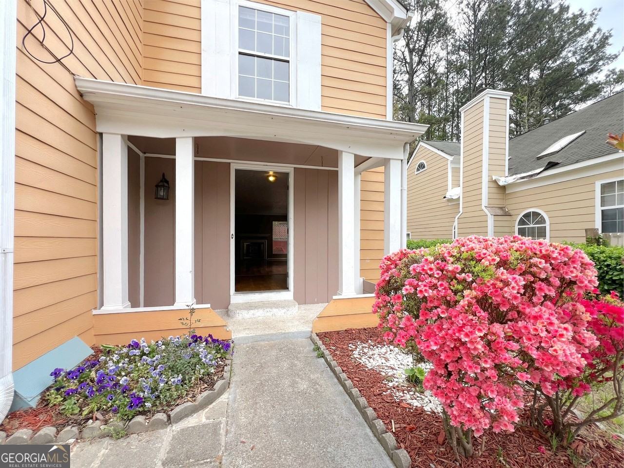 790 Hampton Hill Ct - Photo 2 of 22