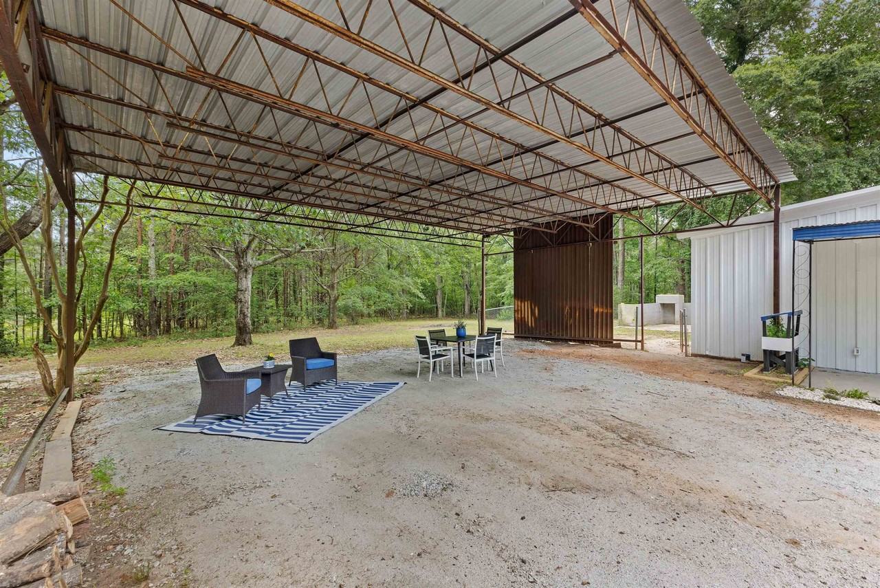137 Odith Rd - Photo 6 of 46